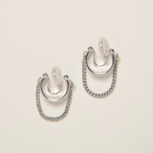 Clyne | Gold-Plated Chain-Decorated Clip-on Earrings