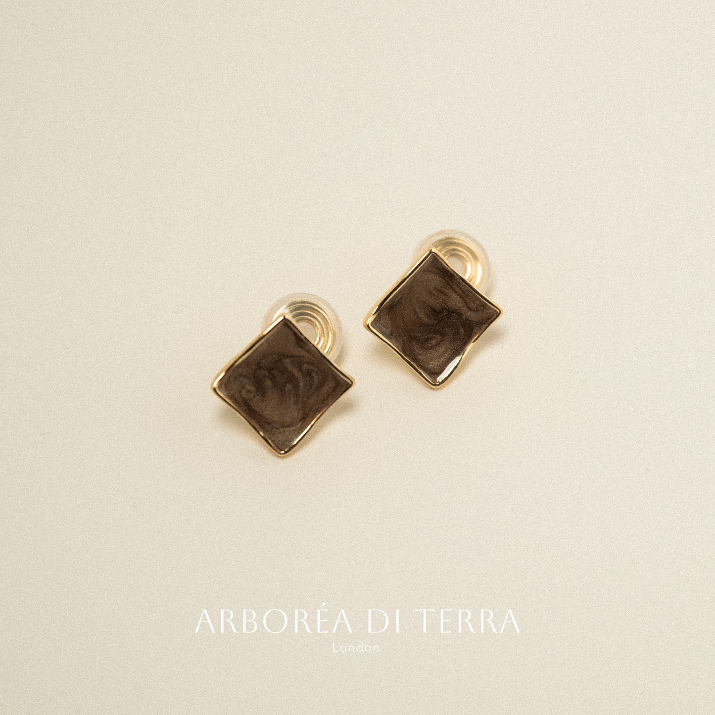 Umber | Square Resin Clip-On Earrings